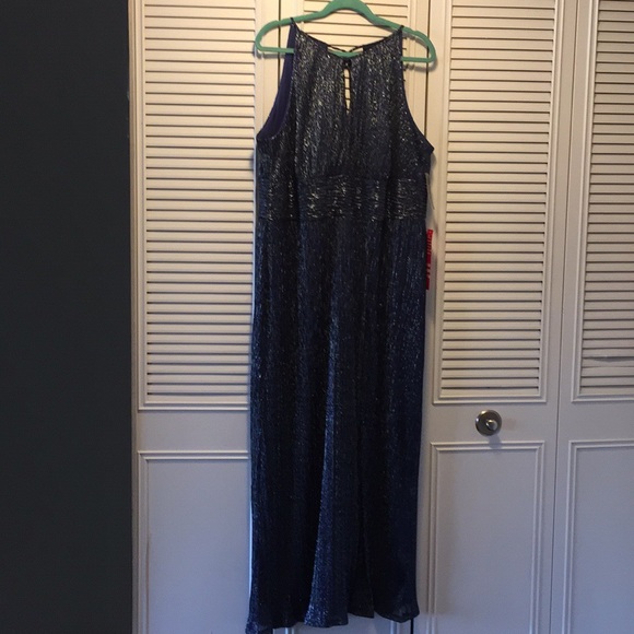 Prom Dress - Picture 3 of 3